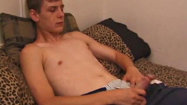 Skylerr is horny and wants to jerk off to a straight porn video. He works himself through his pants, and then pulls out his huge cock. Skylerr shows us his butthole, tastes some of his precum and then pops a messy nut which he licks clean.