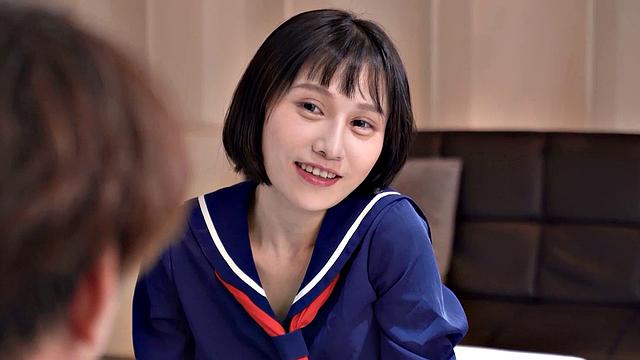 Xiao Ye Ye seduces and fucks her sister's boyfriend