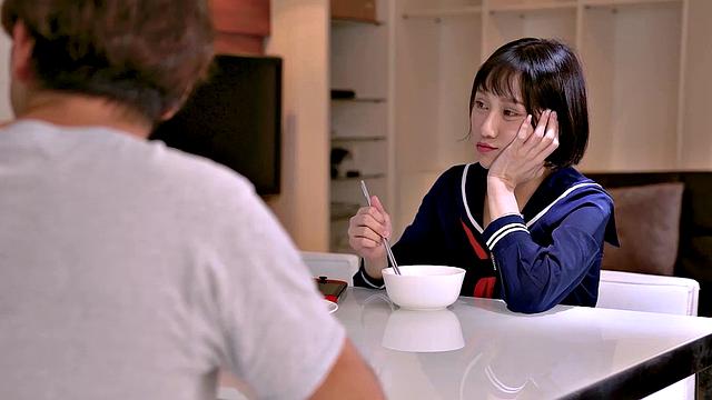 Xiao Ye Ye seduces and fucks her sister's boyfriend