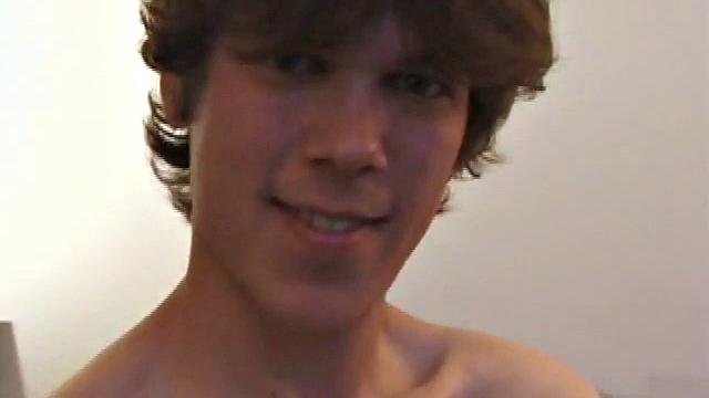 sean не устоял перед членом matthew, а потом требует ещё и жёстче