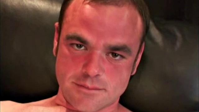 This is Jeremy, Mike's running buddy. This 32-year-old is an ex-Army man, who makes his living as an electrician. He's friendly, easy-going, and has an infectious smile. Jeremy is open to a lot of things.