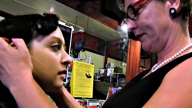 Seve Gets Foster Daughter Dixon to Make Her Squirt!