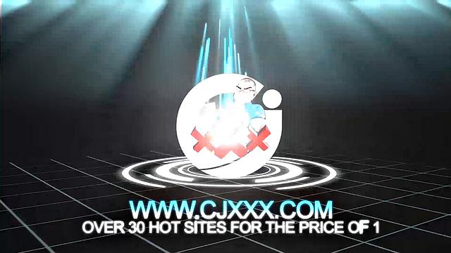 Our featured solo boy of the week is Nathan, a young man with an adorable face and a body to die for.