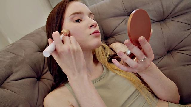 18videoz - Julia A - Pussy selfies & teeny fuck