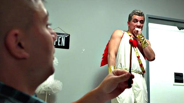 Cockhungry babe banged in a 3some