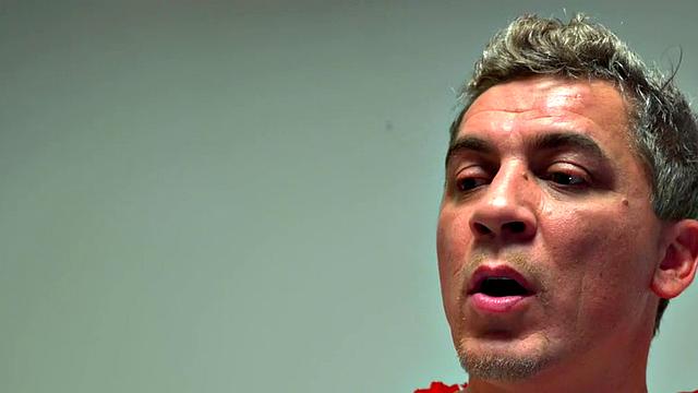 Cockhungry babe banged in a 3some