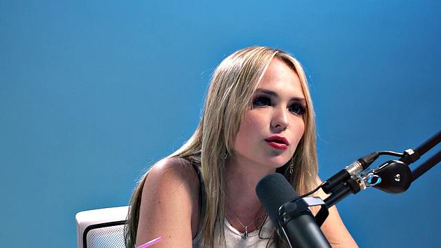 Dildo loving babe solo masturbates with vibrator until orgasm