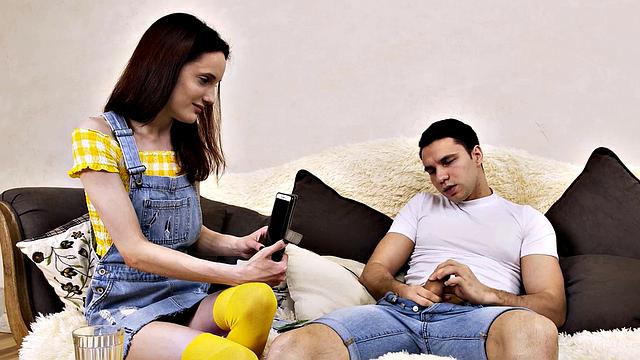 SIS.PORN. Babe of easy virtue has arousing sex with stepbro