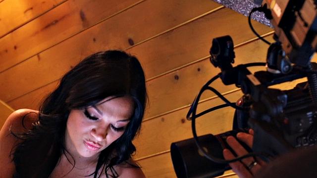 Mona Azar Is Tease On The Set