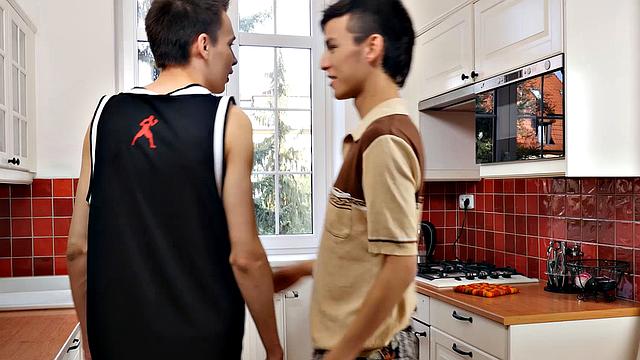 Maxxie Rivers Fucks Dennis O'Bryan