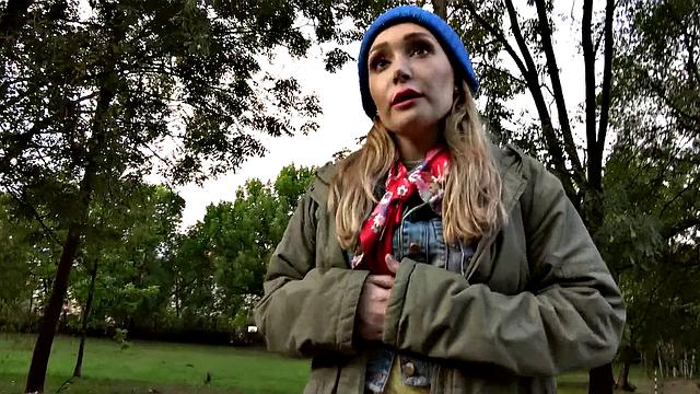 Lost pet leads to hot outdoors sex