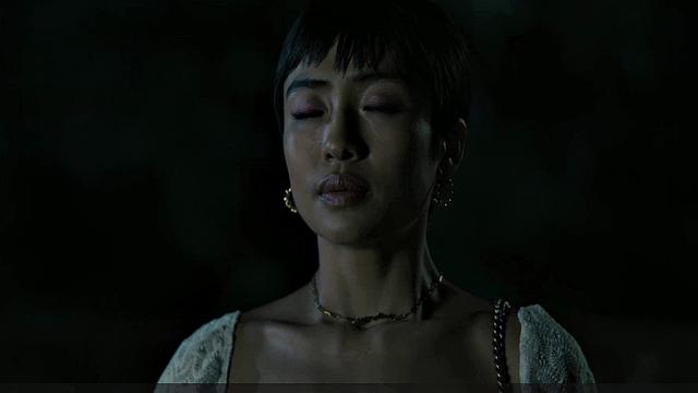 Madison Iseman scenes