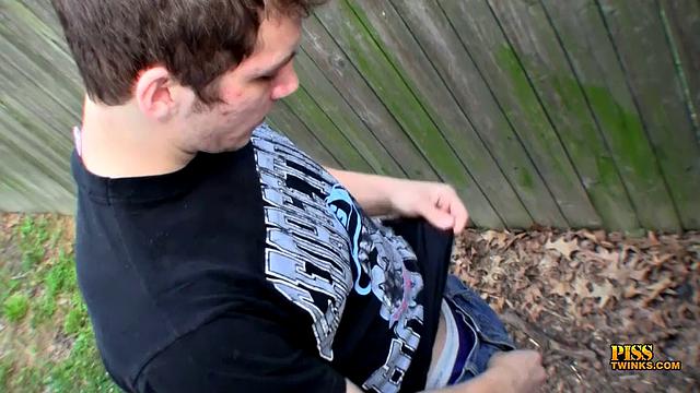 Pissing And Jerking Out Some Hot Juice! - Cooper Reeves & Devin Reynolds