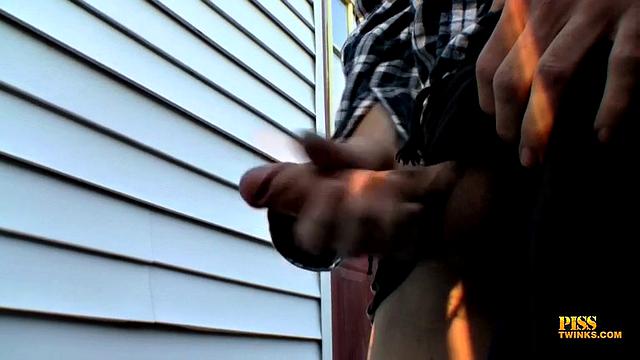 Pissing And Jerking Out Some Hot Juice! - Cooper Reeves & Devin Reynolds