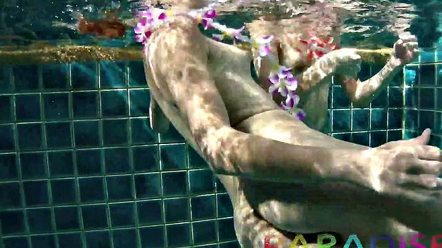 Underwater Threesome