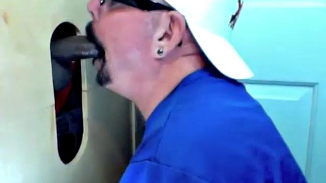 Gloryhole Lunch Feeding By 2 Guys