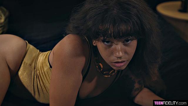 Deep in Nico's Hole!