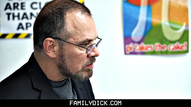 Daddy's Guilty Pleasure Ch 3: