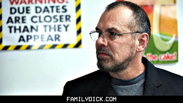 Daddy's Guilty Pleasure Ch 3: