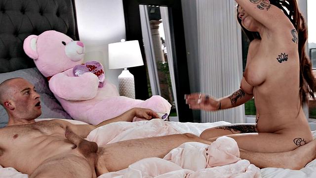 Brunette with tattoos gets off with some kinky doggystyle action in the bedroom