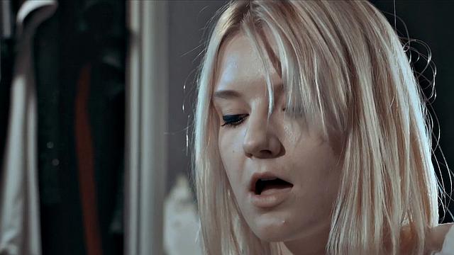 Bree Haze Licks Rossy's Pussy