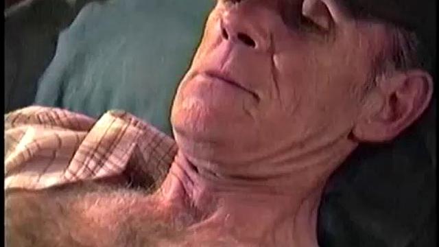 John works as a parking lot attendant, and has a fat old wife at home. This old guy absolutely loves getting his dick sucked. He's in great a shape, for his age, and I can only imagine what kind of body he had as a younger man.