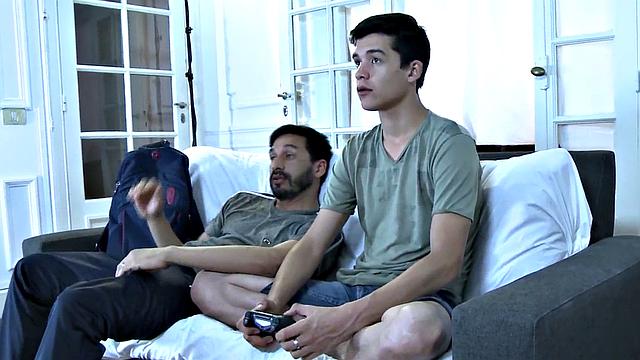 Barebacking DILF fucks Latin twink at home after sport