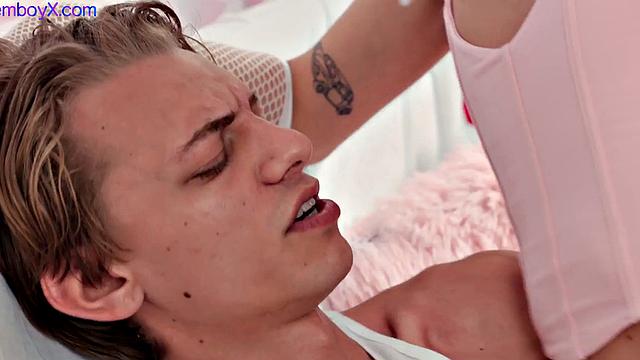 Gaming femboy gets rimmed and fucked bareback on butthole