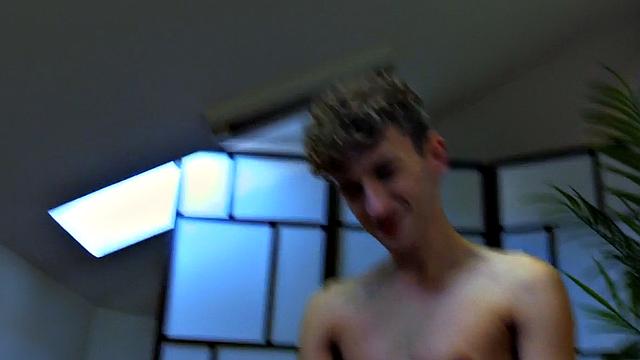 Amateur Euro stud deepthroating and riding for cash