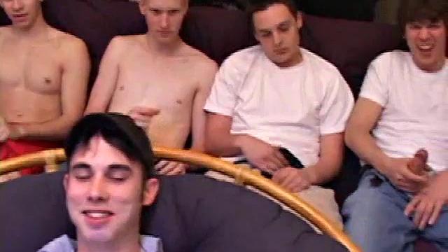 Five Amateurs In A Gay Sex Orgy