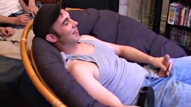 Five Amateurs In A Gay Sex Orgy