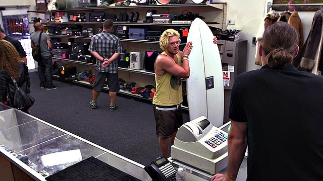 Pawnshop stud with abs fucked in stockroom in 3some after BJ