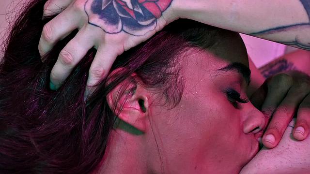 Lesbian ebony babe pussylicked by tattooed GF