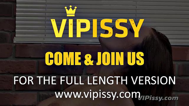 Vipissy - Antonia Sainz - Pissing