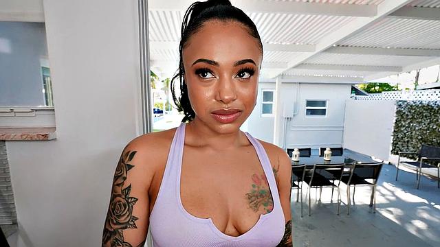 Cockriding maid filled up by huge dick in pussy