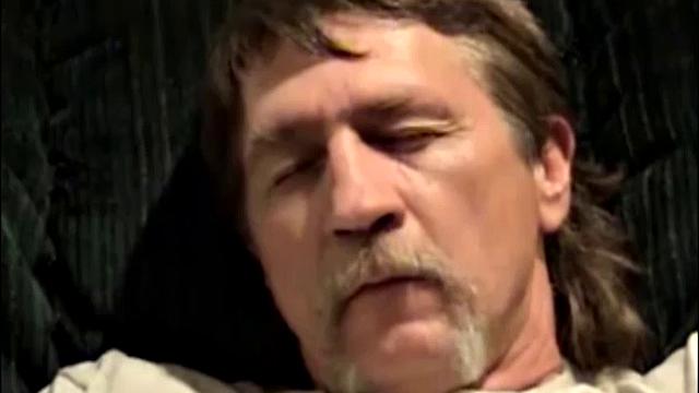 You can't get more average than Alan: slow talking, hard workimg plumber, who works hard all day and plays hard all night. This brown-haired blue-eyed southern man loves sex of all kinds.