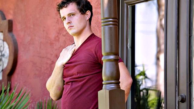 FANTASY MASSAGE - Horny MILF India Summer Sucks Cock In Glory Hole During Massage