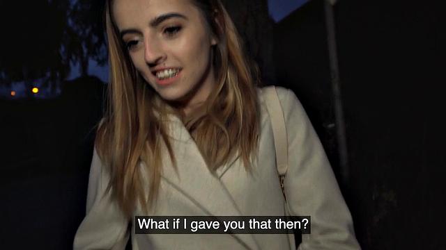 Fake amateur pulled and ravaged