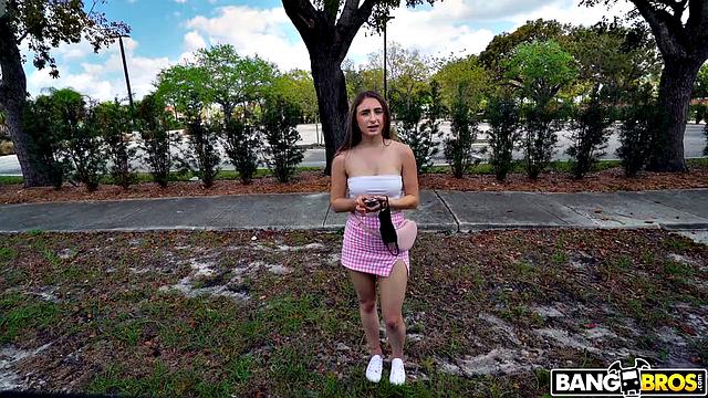 Hottie With Great Tits Fucks for Money