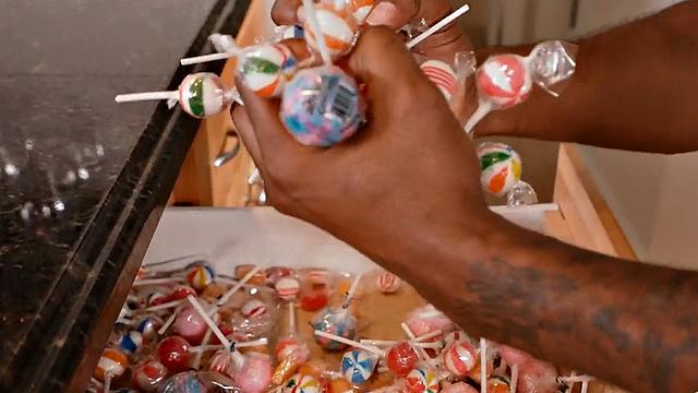 Round Black babe in white stockings fucked by BBC guy