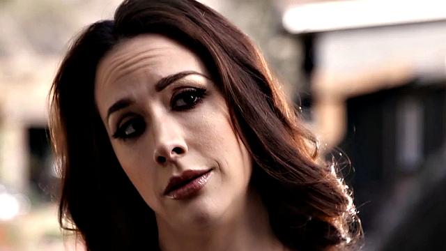 Cheating girlfriend sucks dick before kinky sex