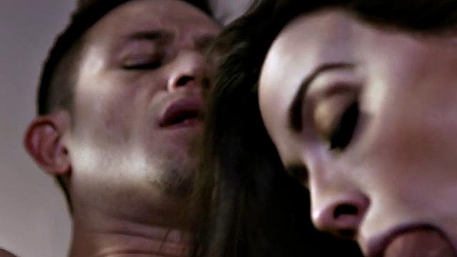 Cheating girlfriend sucks dick before kinky sex