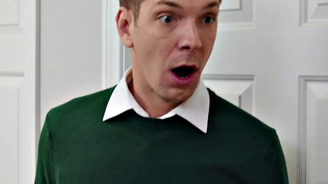 Busty black dyke licking petite lesbian before scissoring