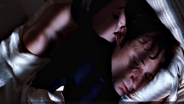 Amber Heard showing her tits