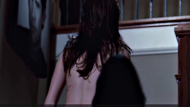 Amber Heard showing her tits