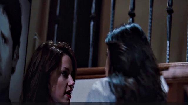 Amber Heard showing her tits