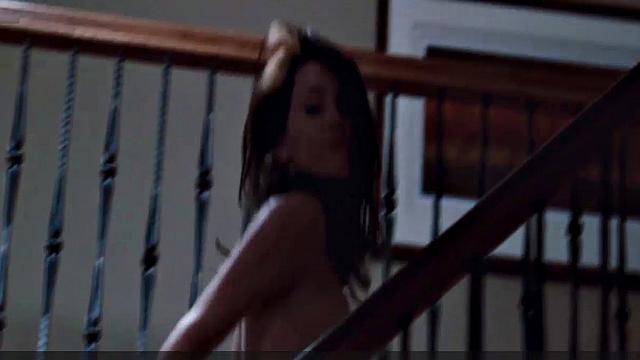 Amber Heard showing her tits