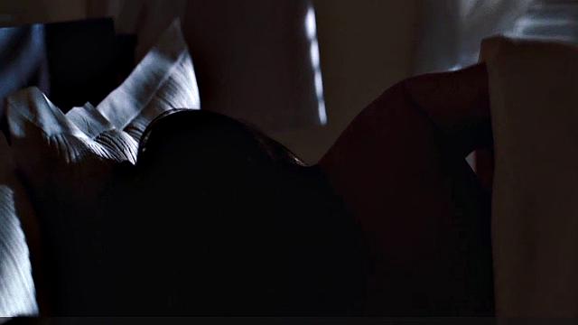 Amber Heard showing her tits