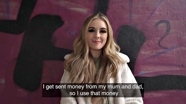 21yo petite girl fucked in missionary at a public place