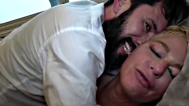 SPASCALSSUBSLUTS - London River dominated anal beside voyeuMoms, Hardcore, Milf